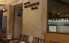Hotel Madison Bahia Sitges Exterior photo