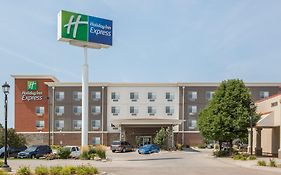 Holiday Inn Express Hastings, An Ihg Hotel Exterior photo