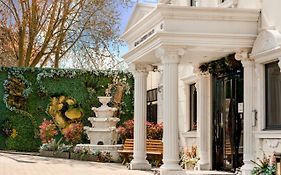Grand Sapphire Hotel&Banqueting Croydon Exterior photo