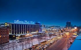 Marins Park Hotel Yekaterinburg Iekaterinbourg Exterior photo