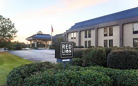 Red Lion Inn & Suites Hattiesburg Exterior photo