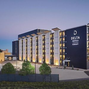 Delta Hotels By Marriott Denver Thornton Northglenn Exterior photo