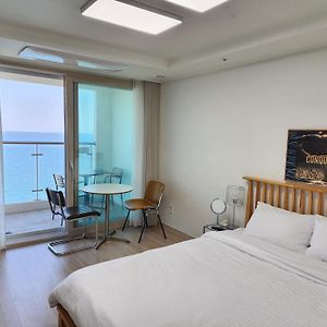 Aparthotel Sokcho Summitbay 1708 "Ocean View" Exterior photo