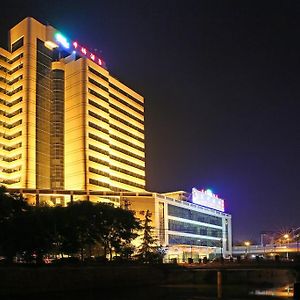 Uchoice Hotel Kunming Exterior photo