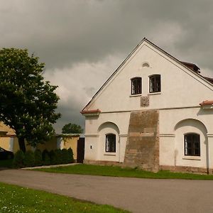 Hôtel Statek Chmelovice Exterior photo