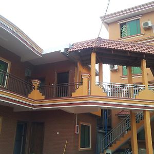 Javier Guesthouse Tbeng Meanchey Exterior photo