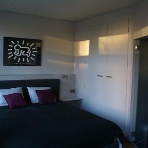 Guest House Feliz Louvain Room photo