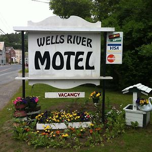 Wells River Motel Exterior photo