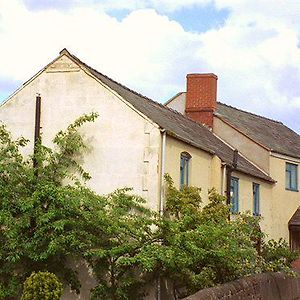 Hôtel Brownhill House à Ruyton-XI-Towns Exterior photo