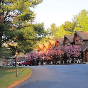 Nootka Lodge Woodsville Exterior photo