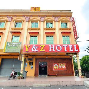 Y&Z Hotel Tampin Exterior photo