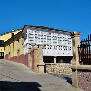 Hôtel Mirador Da Ribeira à Viana do Bolo Exterior photo