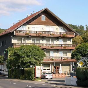 Hôtel Gasthaus zur Quelle à Bad Marienberg Exterior photo