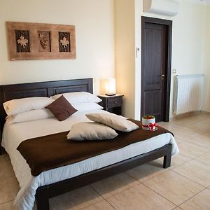 Bed and Breakfast Bellavigna Country House à Montefalcione Exterior photo