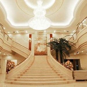 Liaoyang Hotel Interior photo