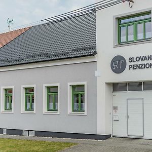 Slovansky Penzion Mikulčice Exterior photo