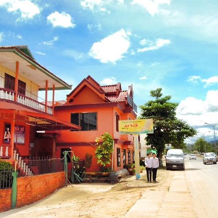 Hôtel Maly à Xieng Khuang Extérieur photo