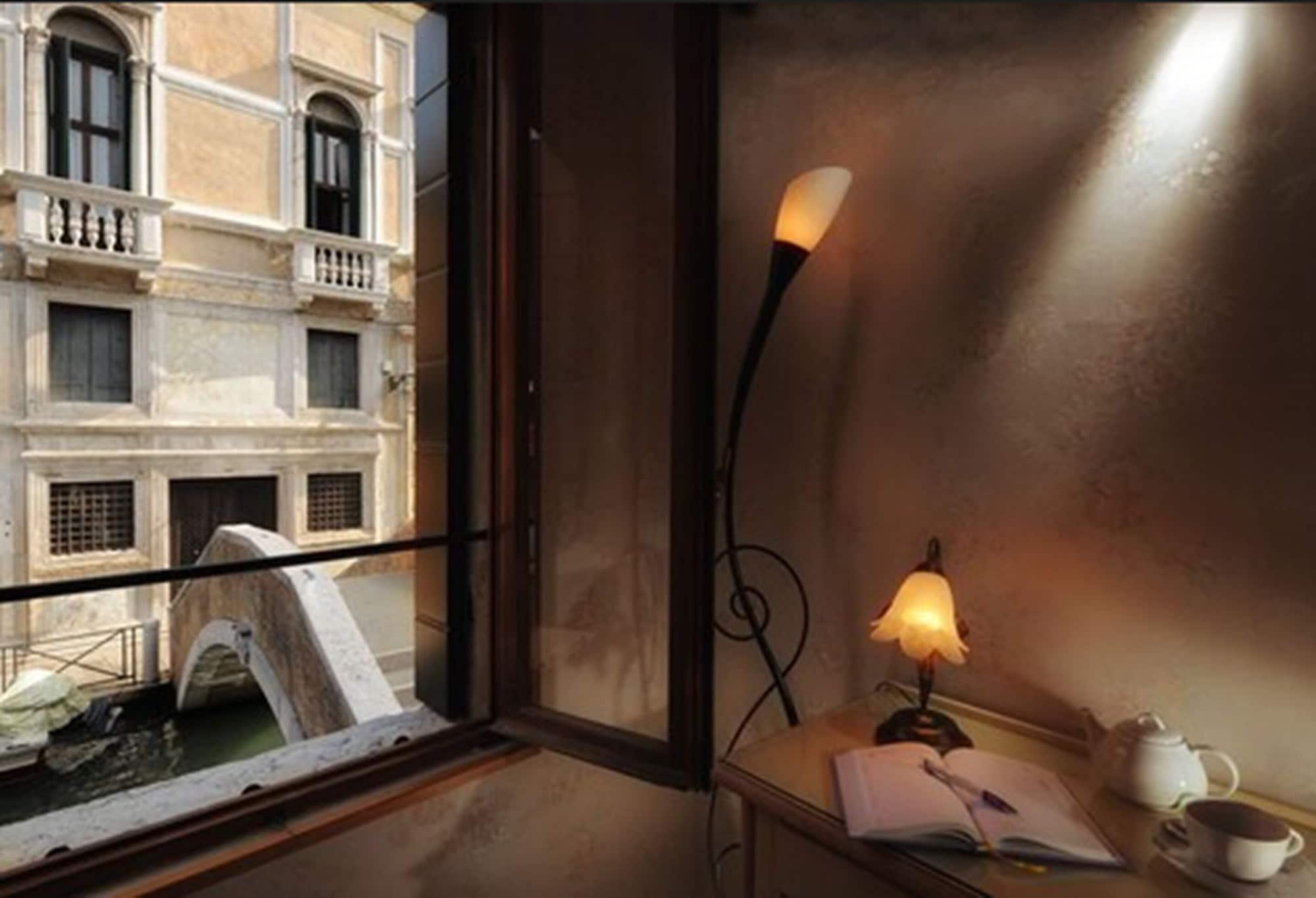 Hotel Tintoretto Venise Chambre photo