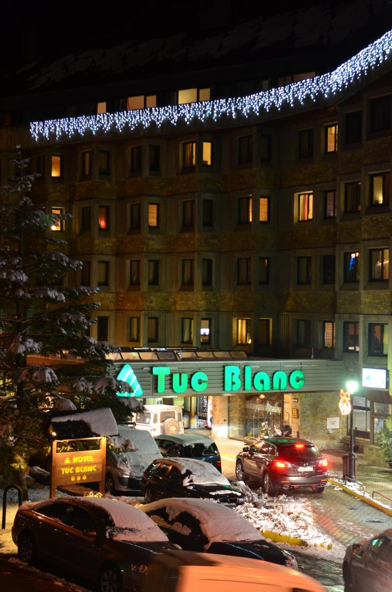 Hôtel Tuc Blanc à Baqueira Beret Extérieur photo