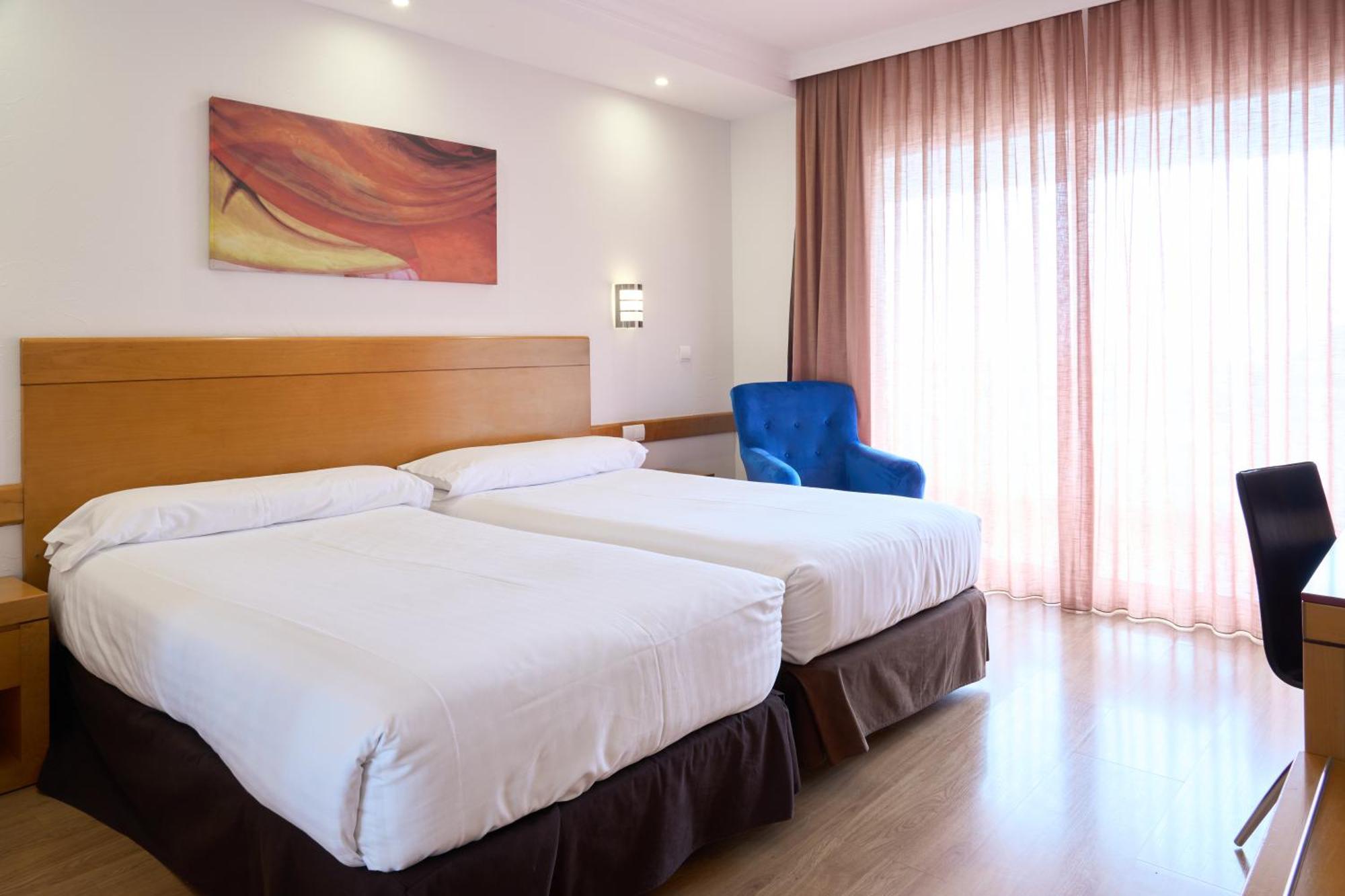 Hotel Maya Alicante Extérieur photo
