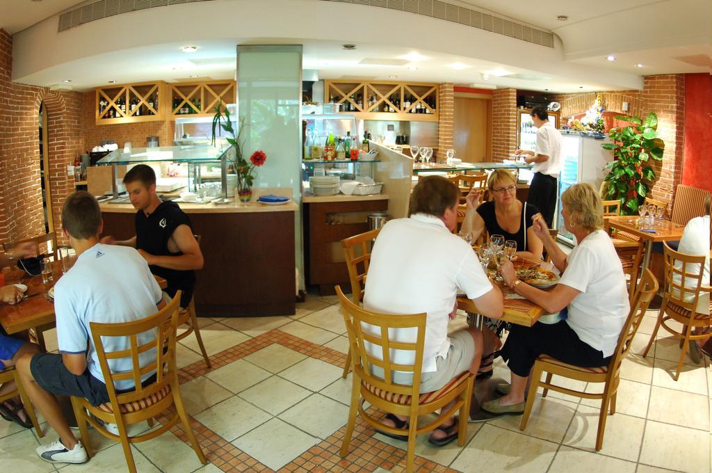 Fortina Spa Resort Sliema Restaurant photo