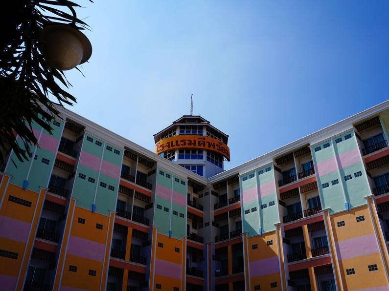 Dee Prom Hotel Chaiyaphum Extérieur photo
