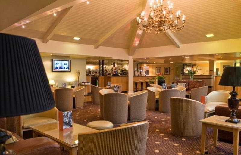 Holiday Inn Express Edinburgh Airport, An Ihg Hotel Ingliston Restaurant photo