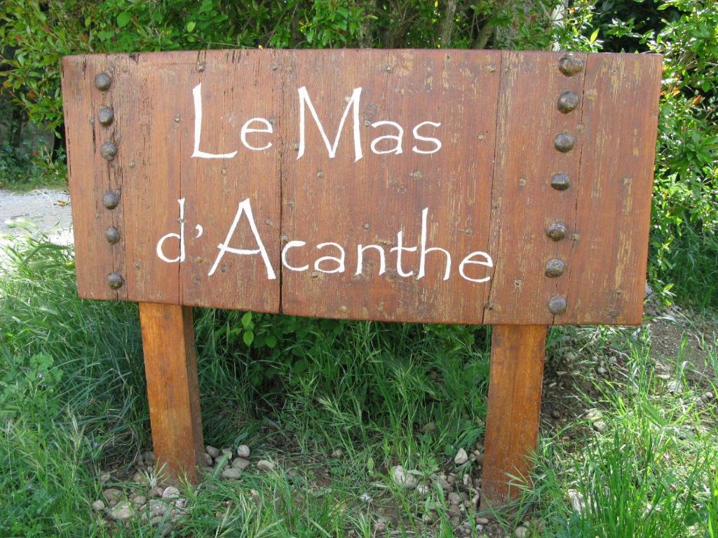 Le Mas d'Acanthe Montfaucon  Extérieur photo