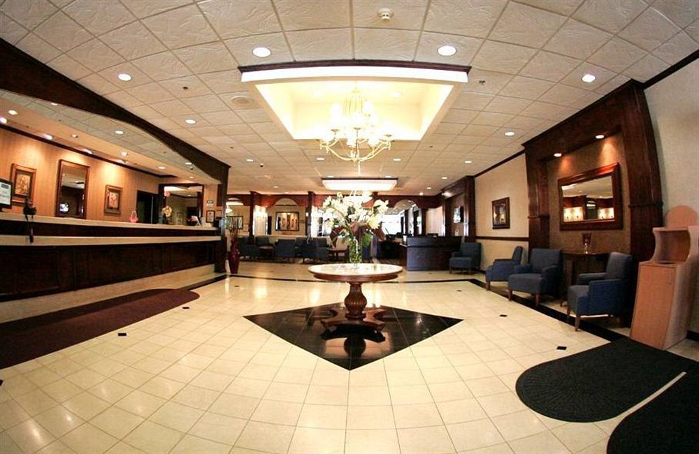 E Hotel Banquet&Conference Center Edison Extérieur photo