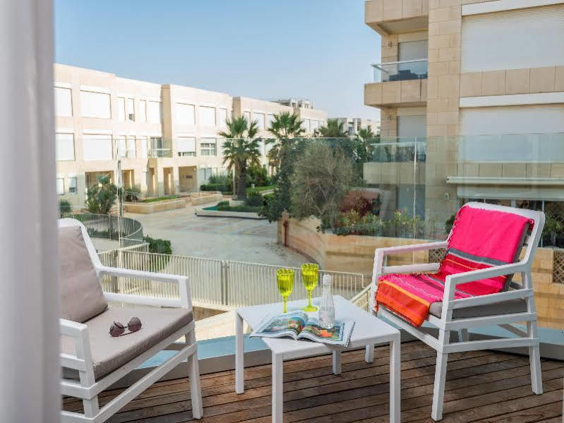 Herods Herzliya Hotel By The Beach Extérieur photo