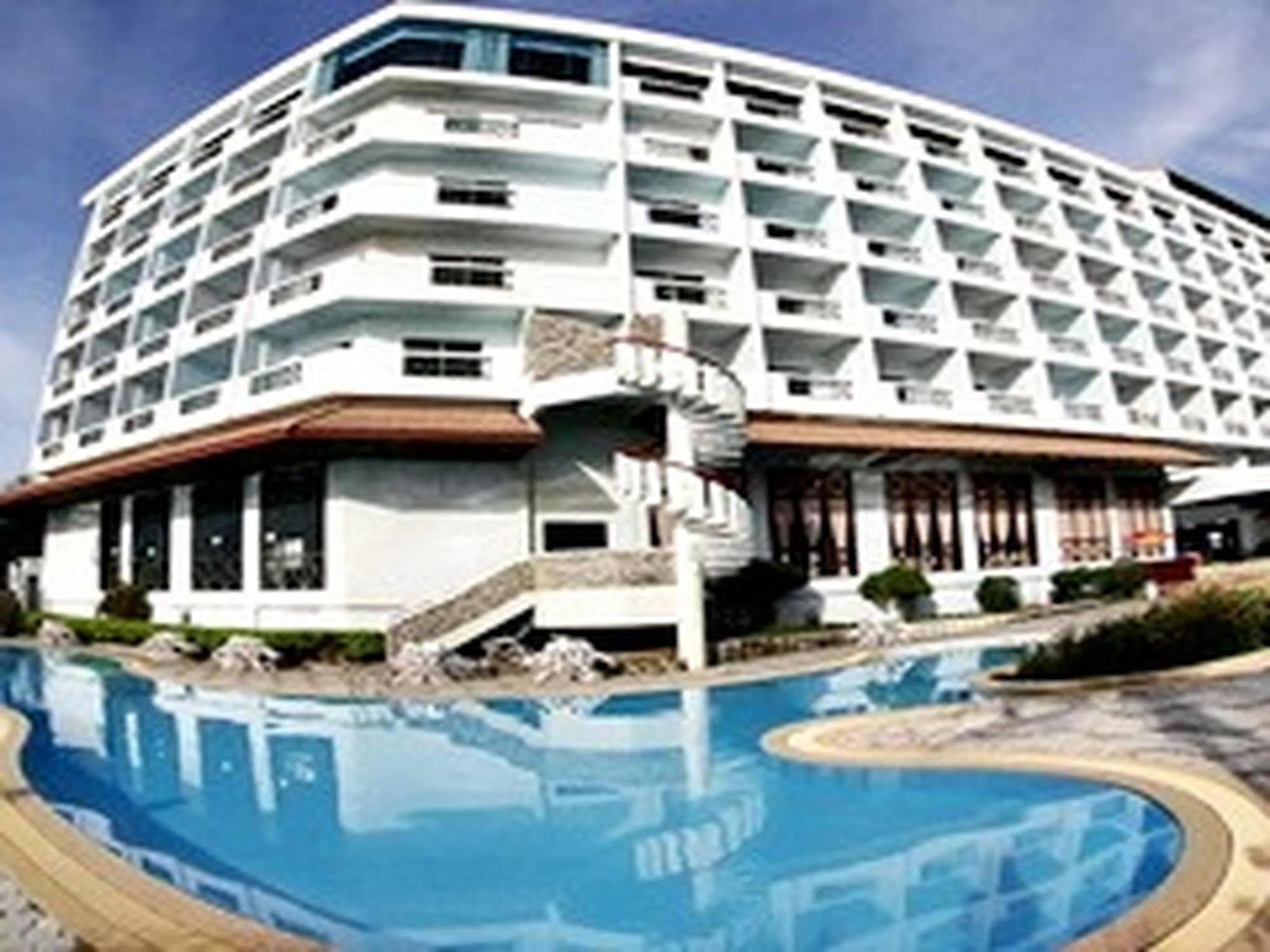 Bp Samila Beach Hotel And Resort Songkhla Extérieur photo