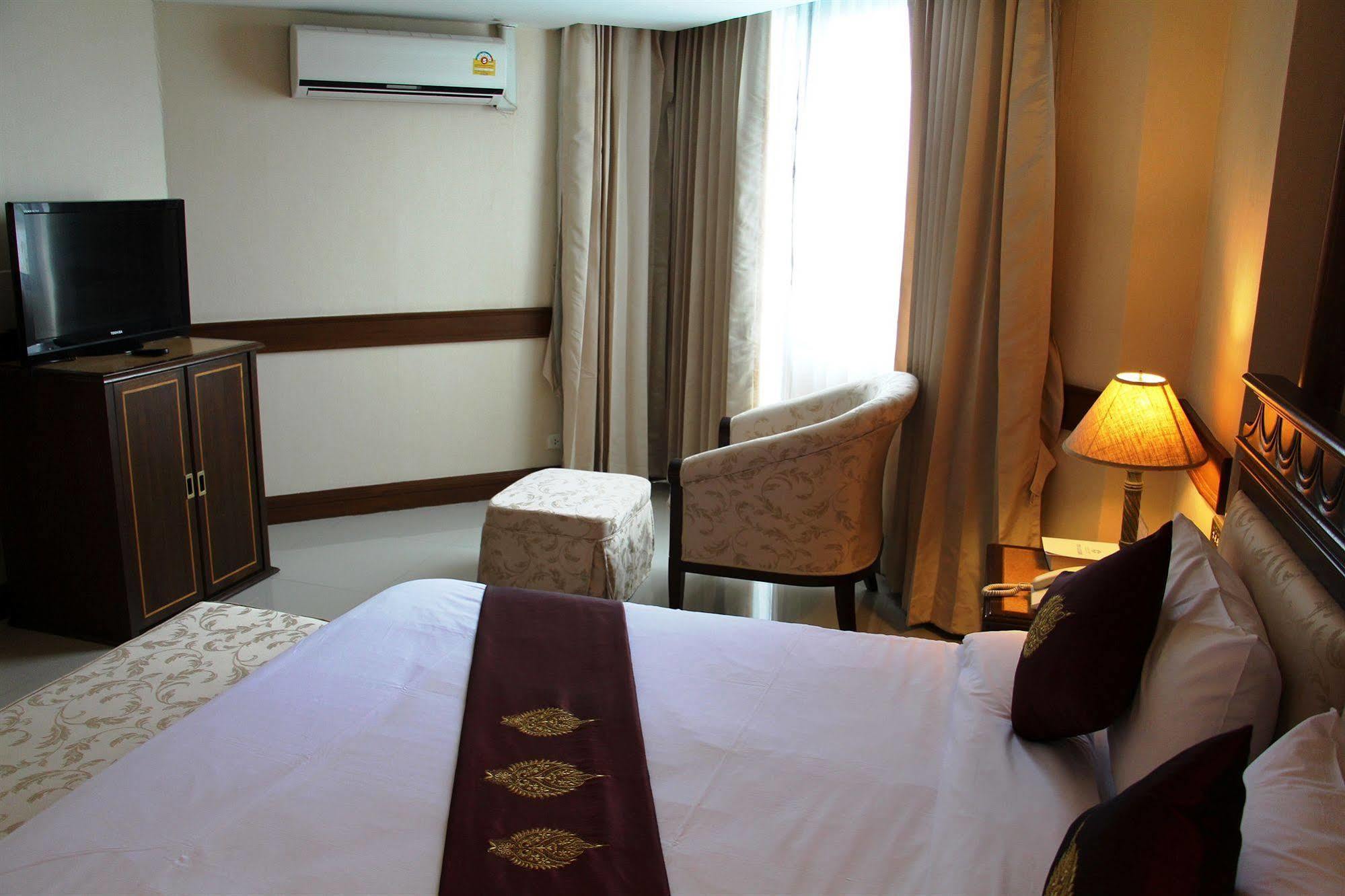 Suntara Wellness Resort & Hotel Chachoengsao Extérieur photo