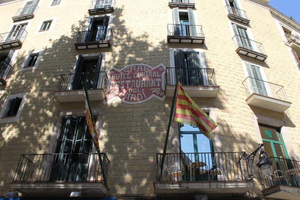 Hôtel El Jardi à Barcelone Extérieur photo