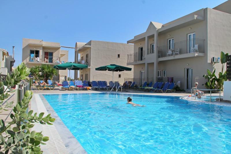 Creta Verano Hotel Malia Extérieur photo