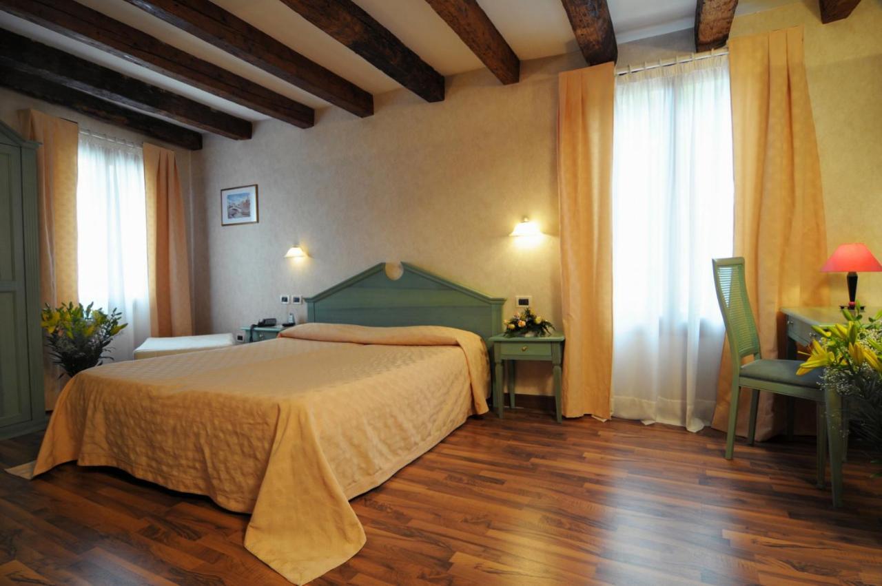 Hotel Tintoretto Venise Chambre photo