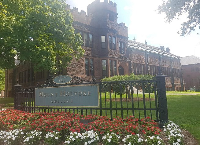 Mount Holyoke College photo