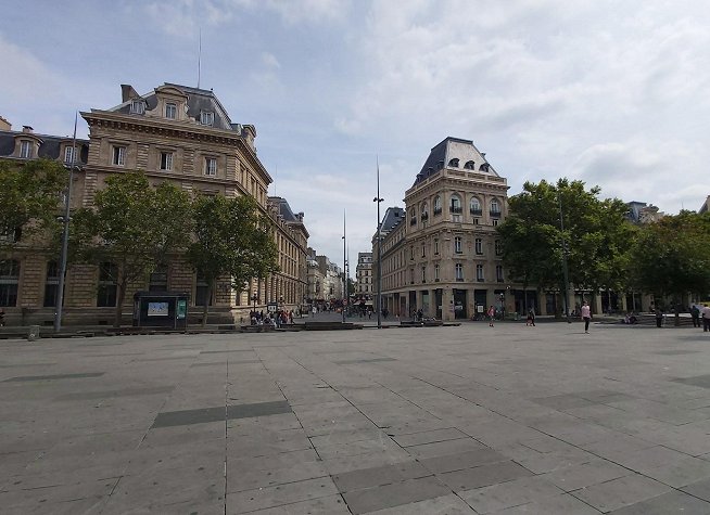 Place de la République photo