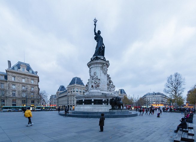 Place de la République photo