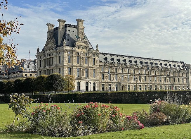 Tuileries Garden photo