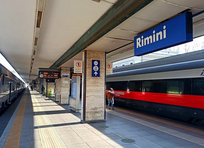Rimini Train Station photo