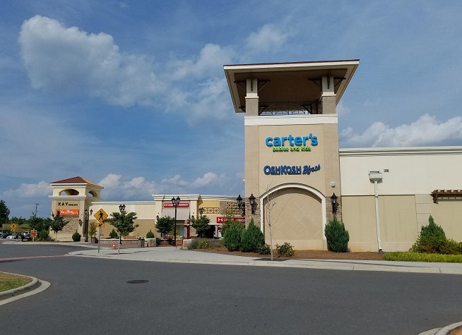 Charlotte Premium Outlets photo
