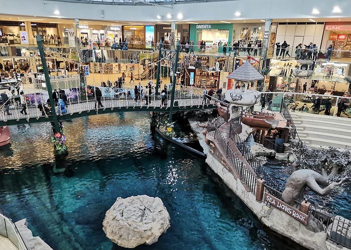 West Edmonton Mall photo