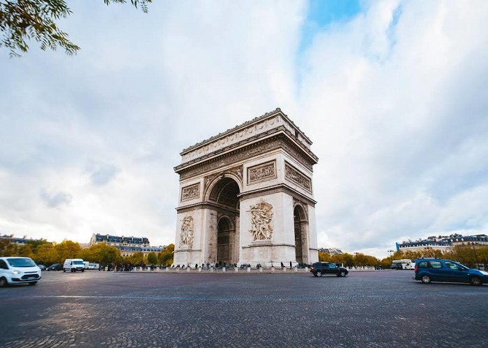 Arc de Triomphe photo