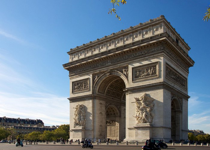 Arc de Triomphe photo