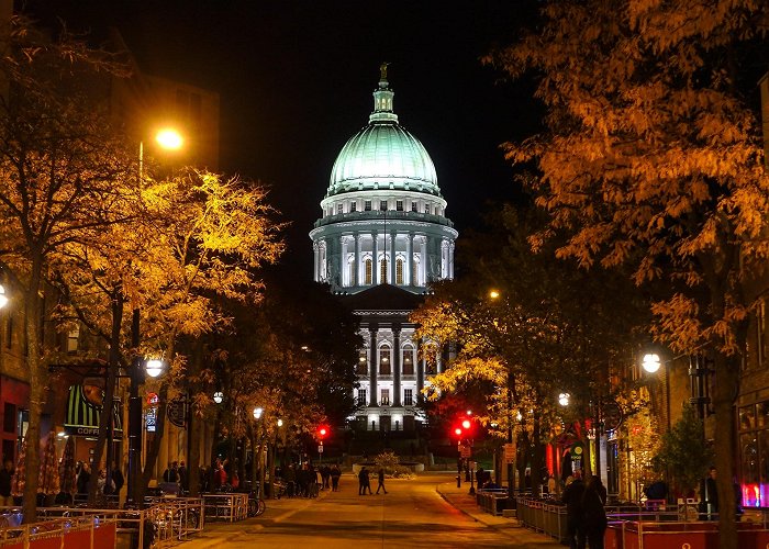 State of Wisconsin: State Capitol Building photo