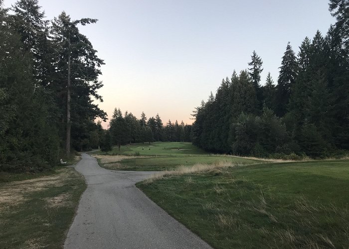 Fraserview Golf Course 118: Fraserview Golf Course – Vancouver Park Guide photo