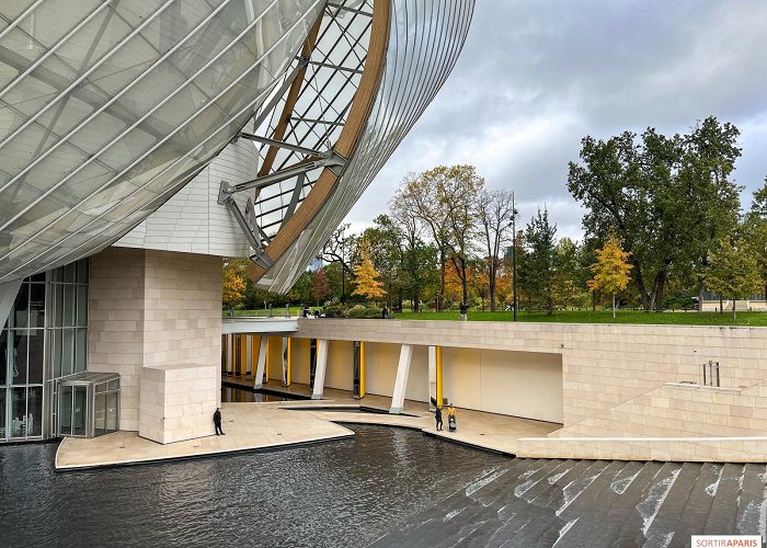 Louis Vuitton Foundation The Fondation Louis Vuitton, a mecca for contemporary art in Paris ... photo