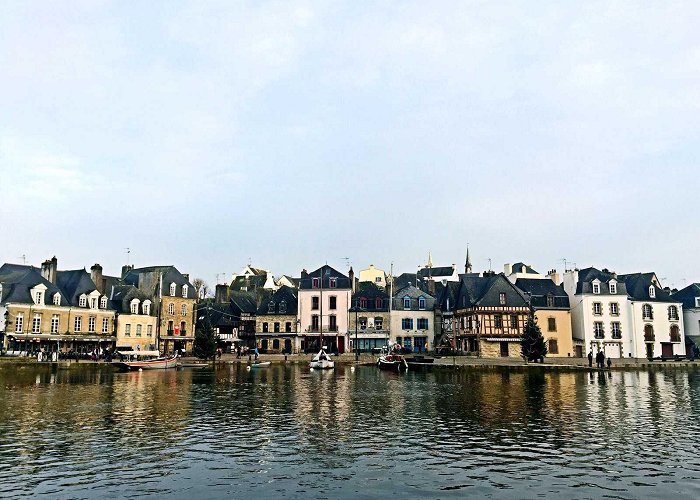 Port de Saint Goustan Picturesque towns of Saint-Goustan & Auray in Brittany - SecretMoona photo