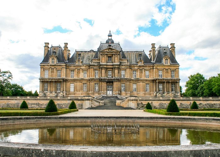 Château de Maisons Château de Maisons-Laffitte - Holme & Away photo