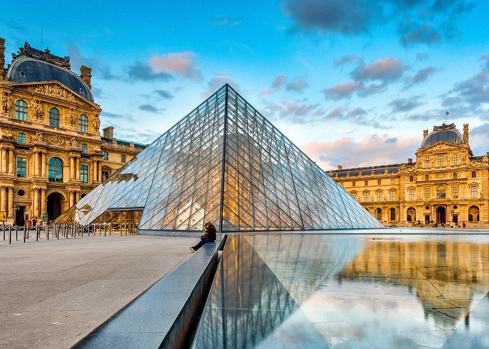 Louvre Museum Musée du Louvre — Museum Review | Condé Nast Traveler photo